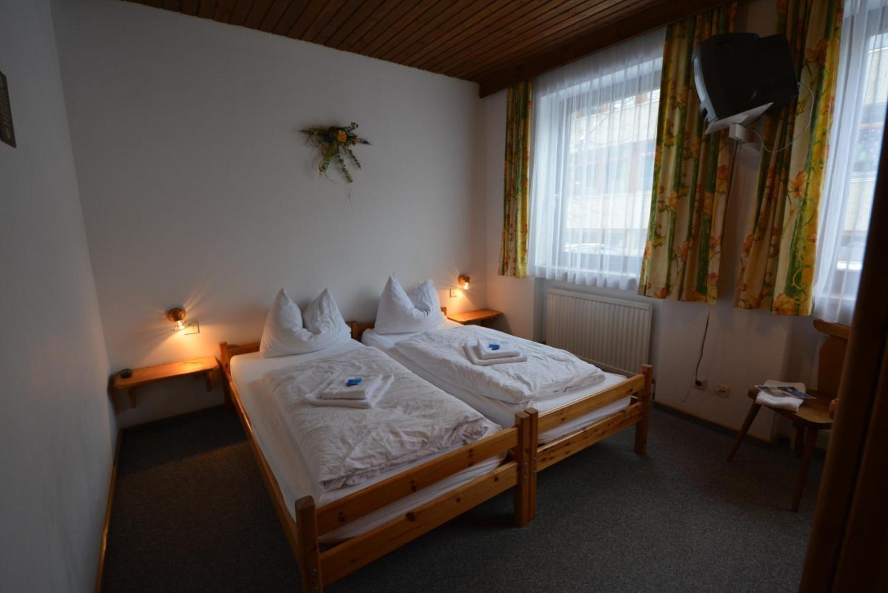 Haus Alpina By Chatel Reizen Bed and Breakfast Grossarl Værelse billede